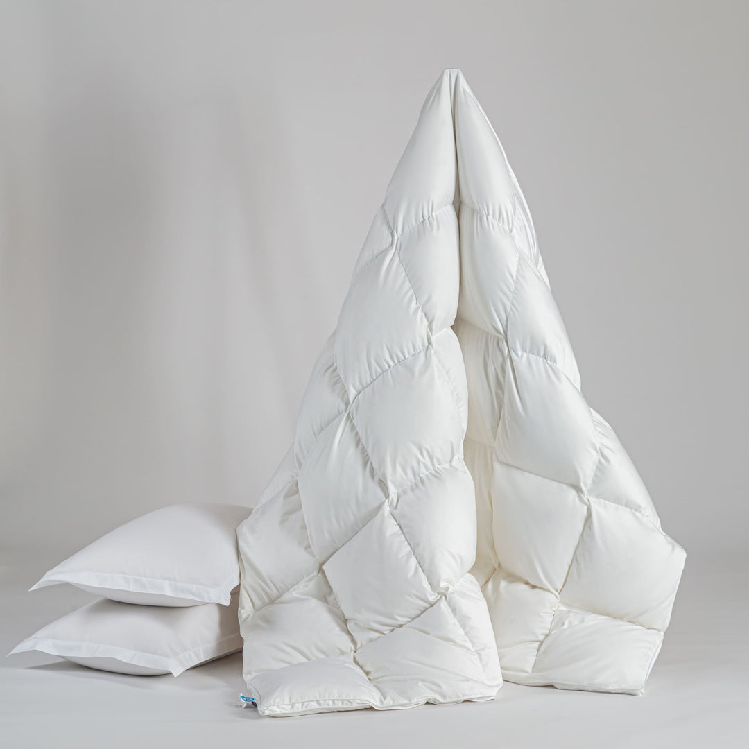 Luxuriöse Winterbettdecke aus 95 % reiner Gänsedaune