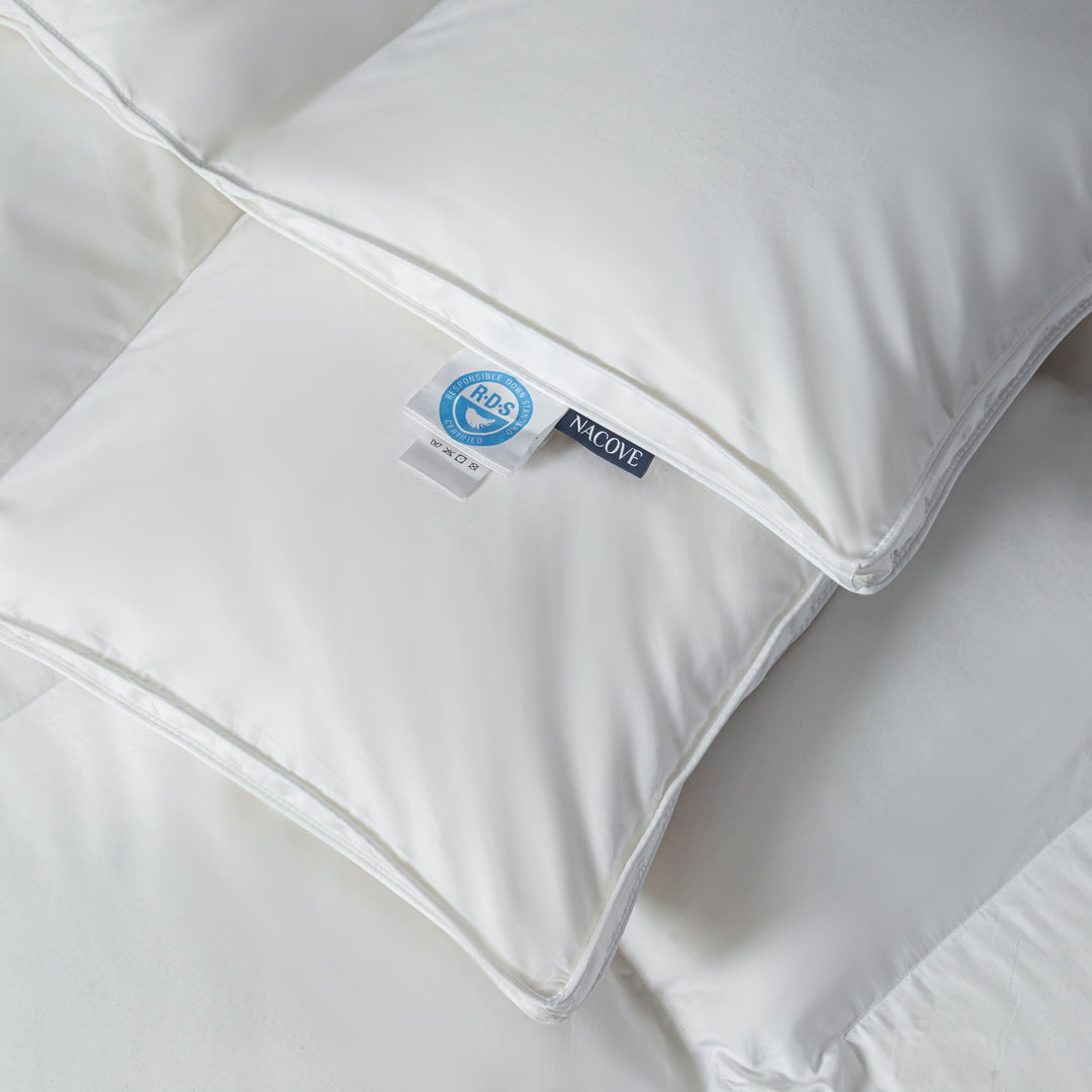 Luxuriöse Winterbettdecke aus 95 % reiner Gänsedaune