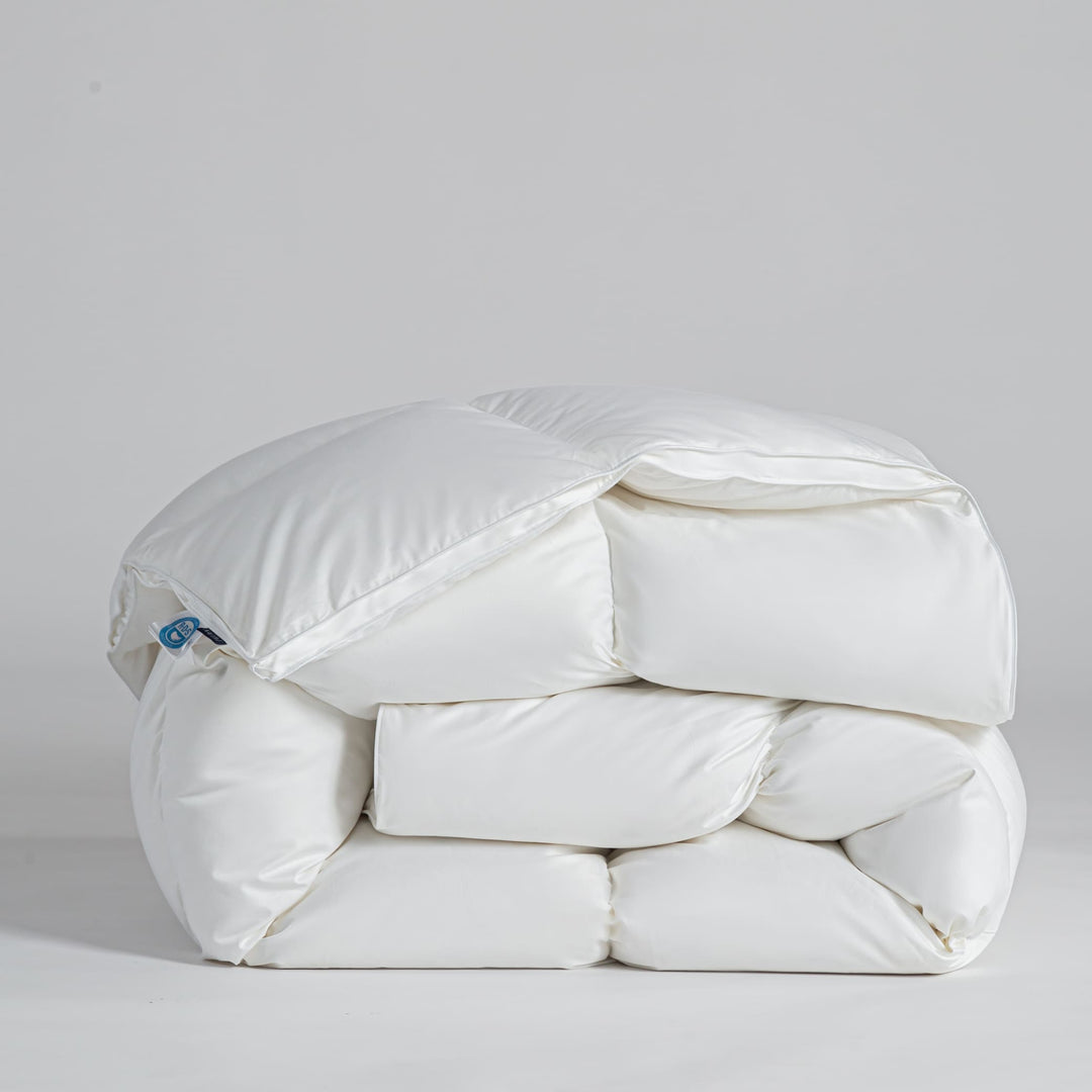 Luxuriöse Winterbettdecke aus 95 % reiner Gänsedaune