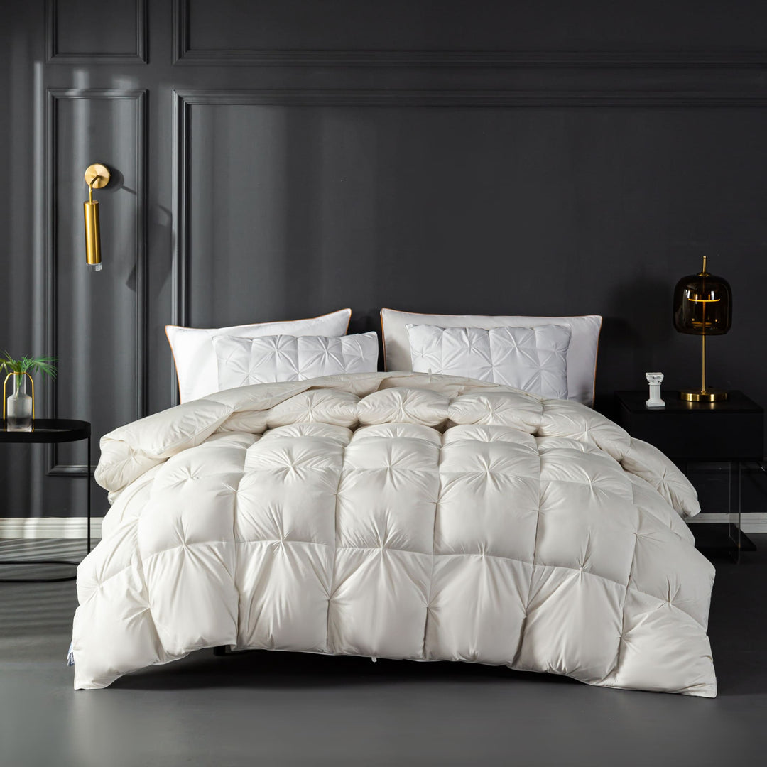 Nacove® LuxeLoft Goose Down Duvet