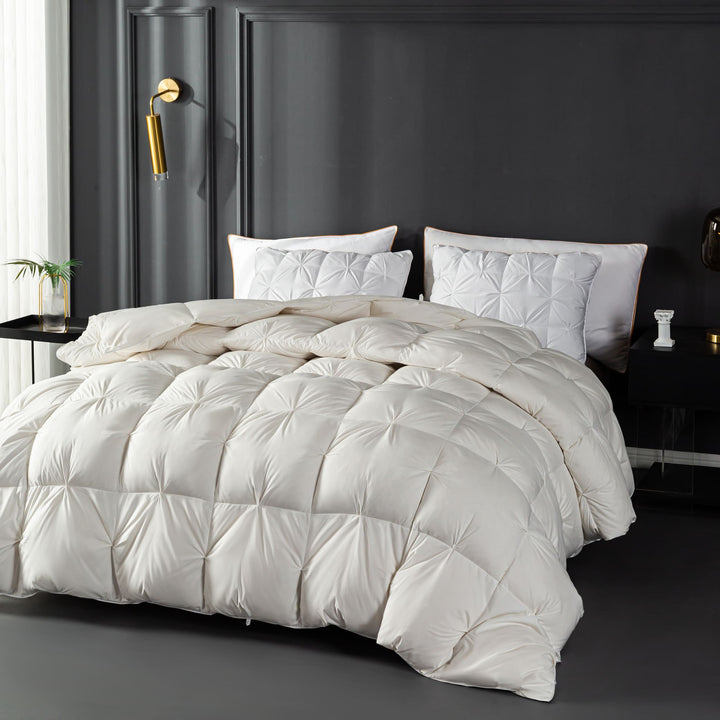 Nacove® LuxeLoft Goose Down Duvet