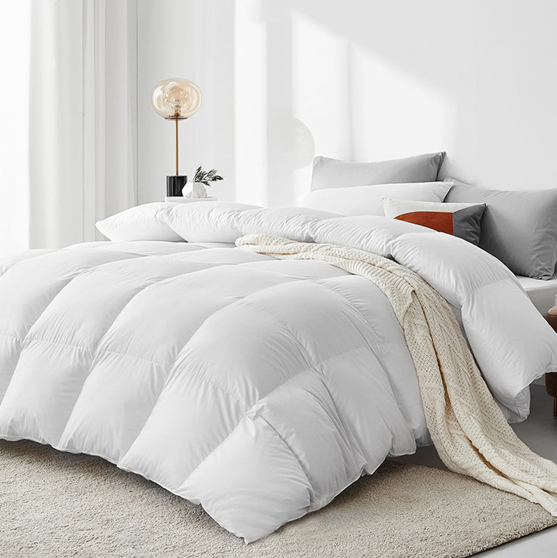 Nacove® DreamWeaver Goose Down Duvet